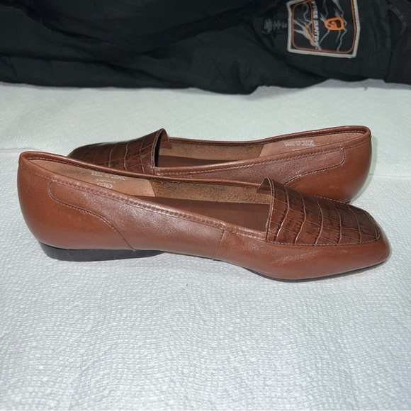 Enzo Angiolini Women’s Liberty Brown Leather Crocodile Pattern Loafers 8 1/2M - Picture 8 of 11